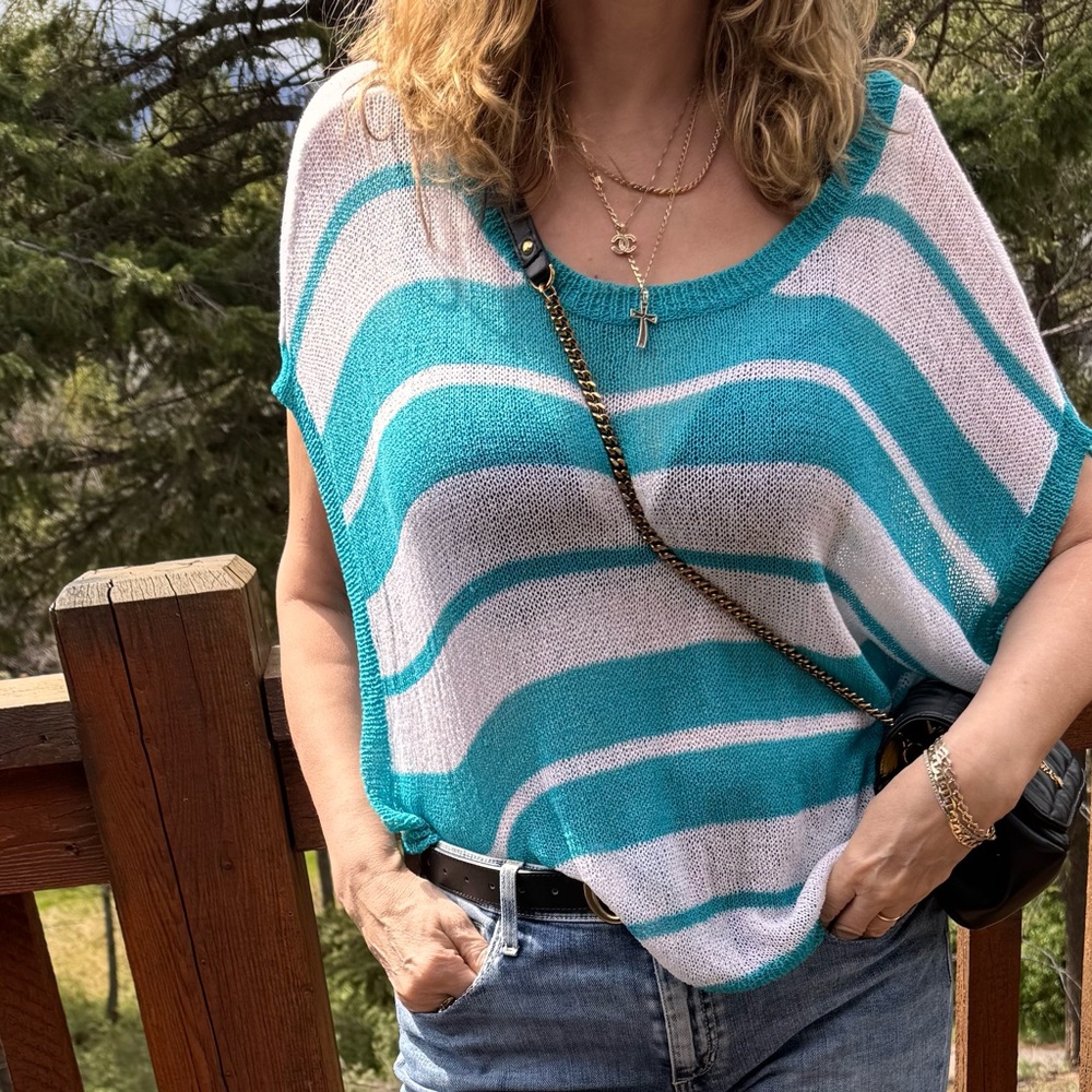 Bebe Teal and White Knit Top
